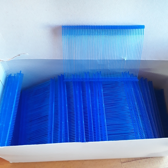 25k x 3" tagging fasteners for price gun - Picture 4 of 13